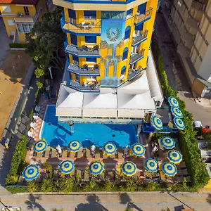 hotel-napoleon-lido-di-jesolo.hotelinveneto.com/